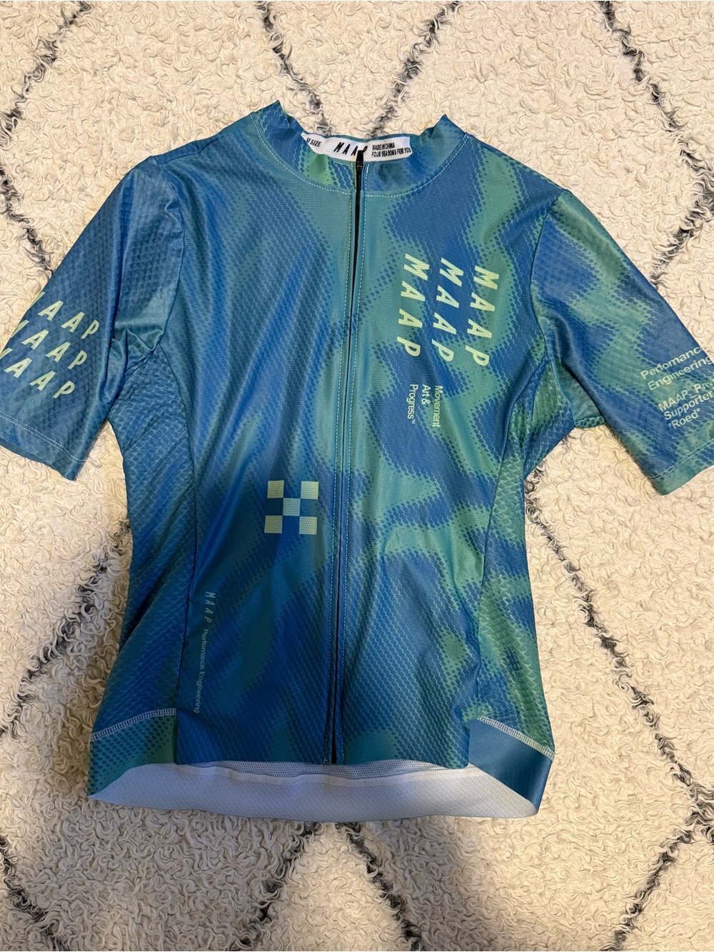 MAAP Men’s Blue Cycling Jersey - Lightweight Short Sleeve